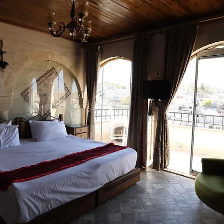 Hotel Artium Cave *